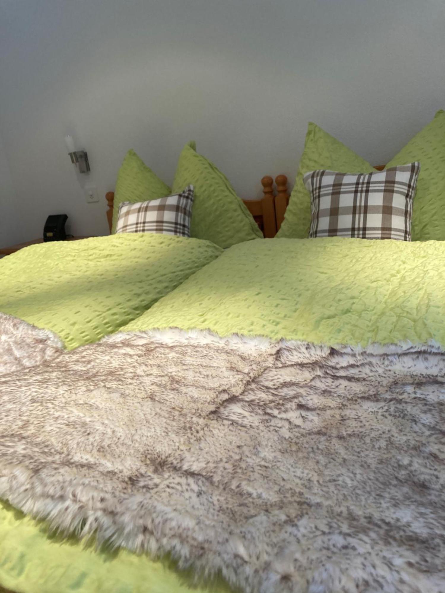 Haus Alpenperle Apartment Saas-Almagell ห้อง รูปภาพ