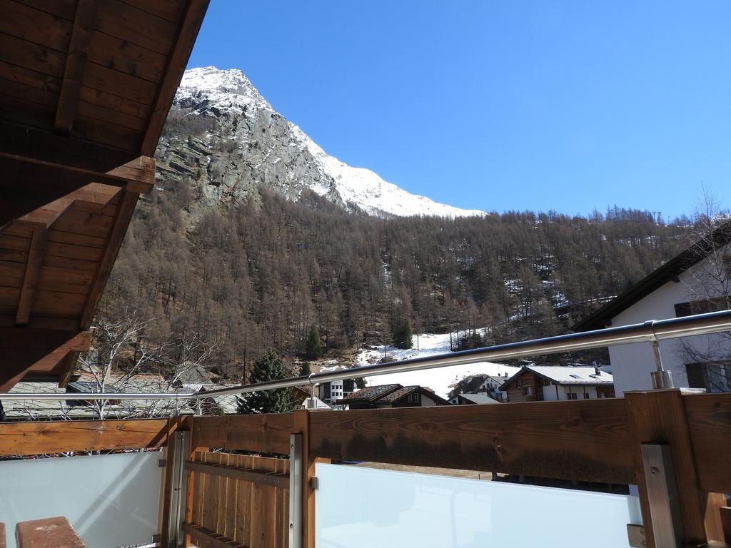 Haus Alpenperle Apartment Saas-Almagell ภายนอก รูปภาพ