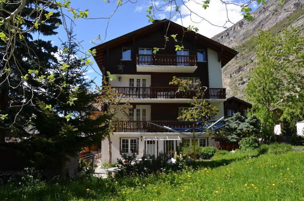 Haus Alpenperle Apartment Saas-Almagell ภายนอก รูปภาพ